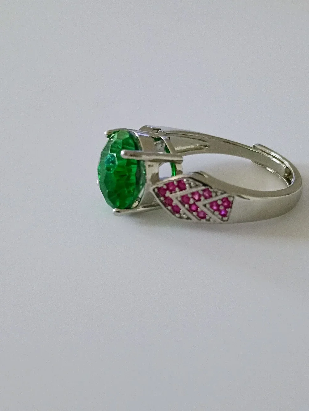 New Green Rose Cut Solitaire Ring with Pink Accents -